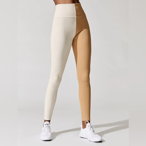 NWT ONA Gigi Colorblock leggings, beige/cream, XS - Picture 1 of 8